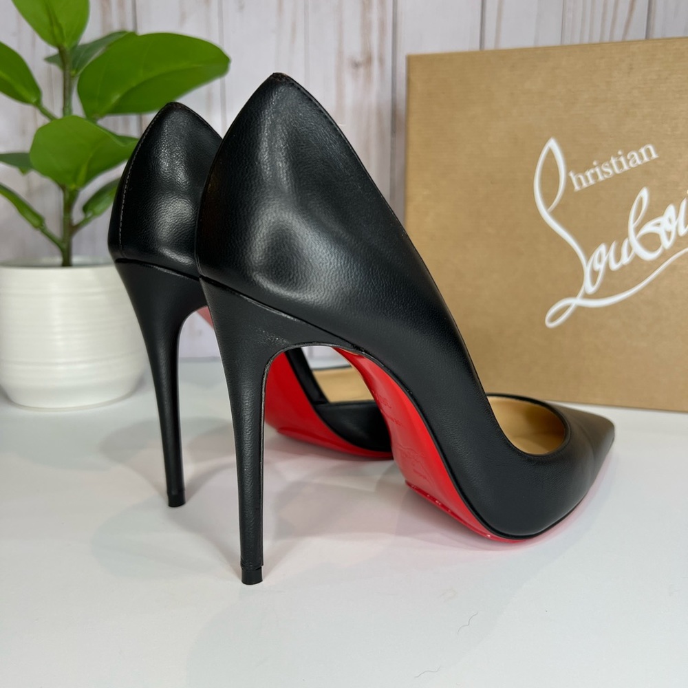 🔥 Authentic Christian Louboutin's pumps - Iriza - 6.5 - Flawless